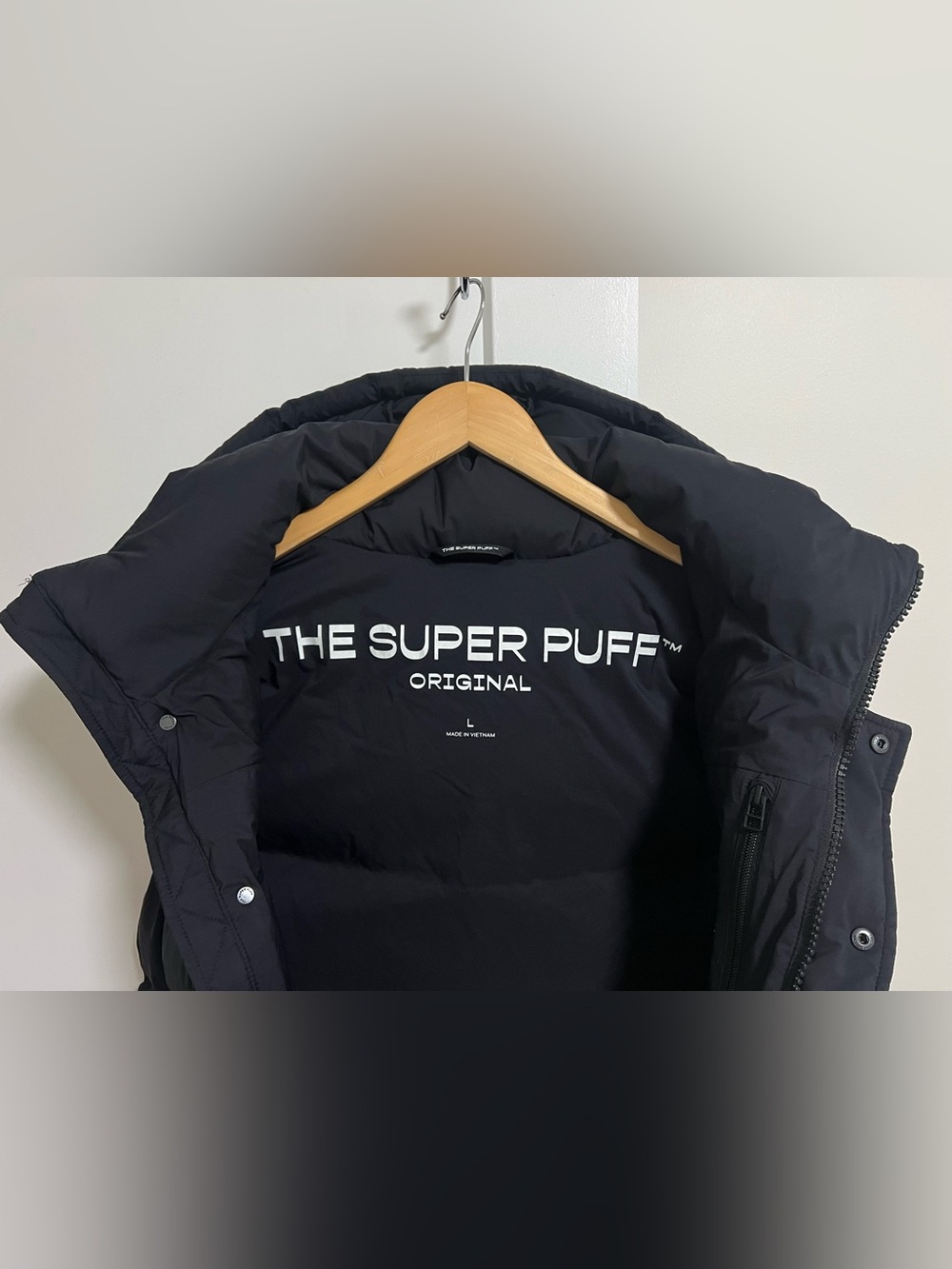 Aritzia The Super Puff™ Vest - cliMATTE™ Sz L - Picture 4 of 10